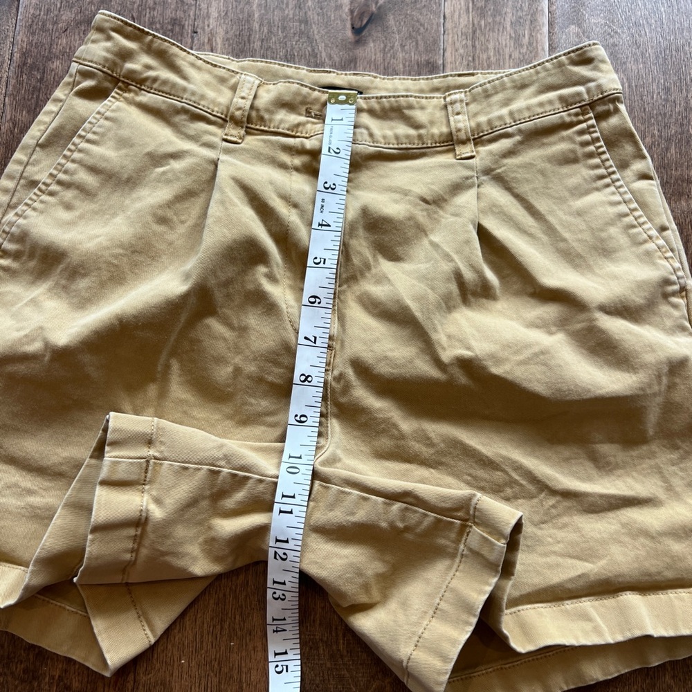 J. Crew women’s pleated cape side short size 4 - Picture 10 of 12
